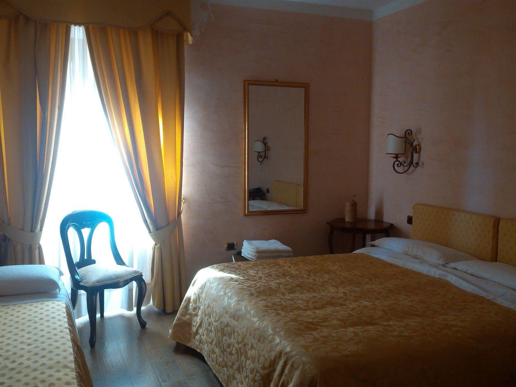 Sant'agostino Guest